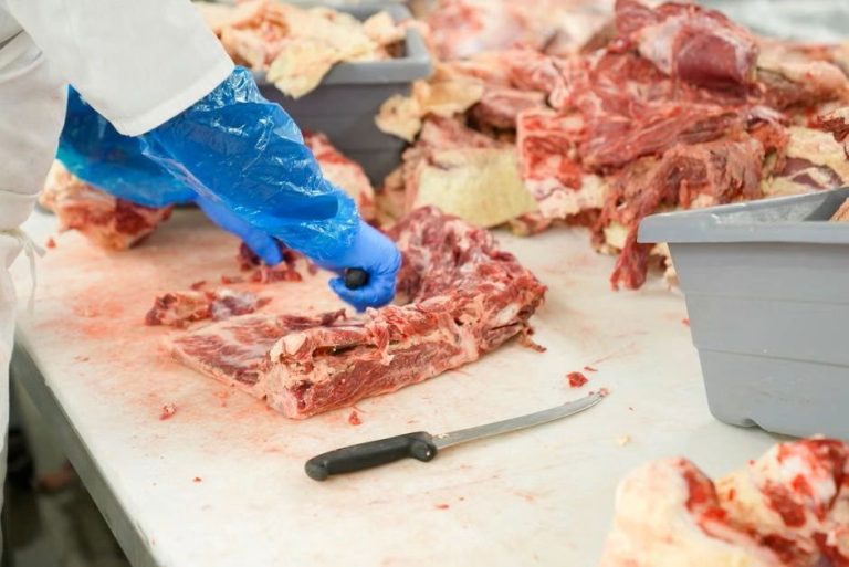 How to Choose a Custom Cuts Butcher Without Getting Butchered on